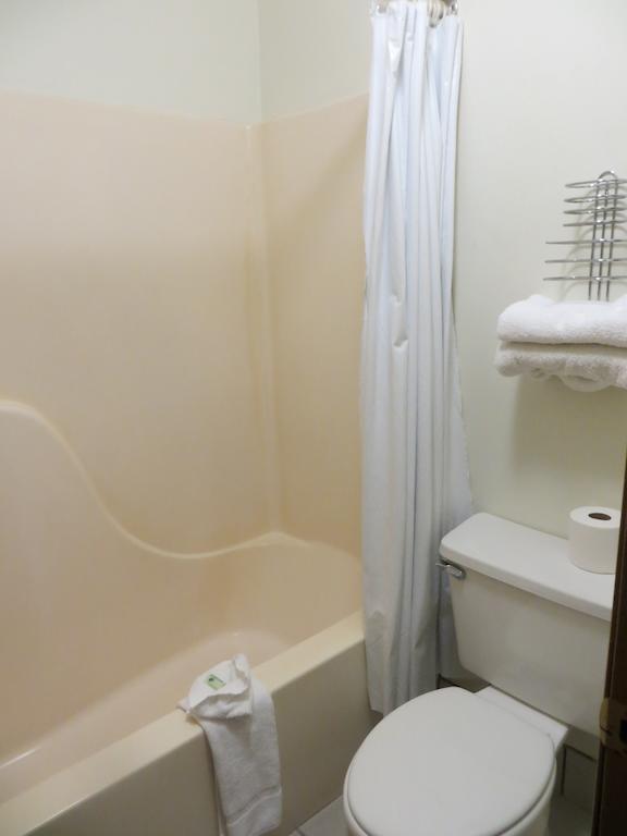 Hotel Baymont By Wyndham Wellington Chambre photo